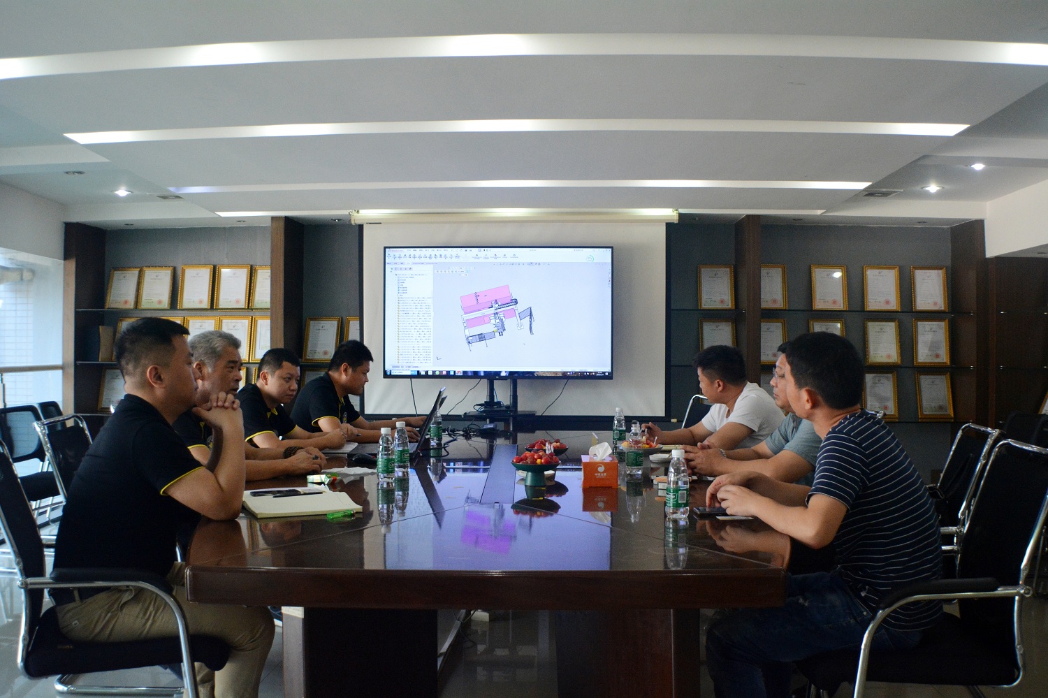 歡迎湖北麥稈環(huán)?？萍加邢薰敬砩W臨指導(dǎo)